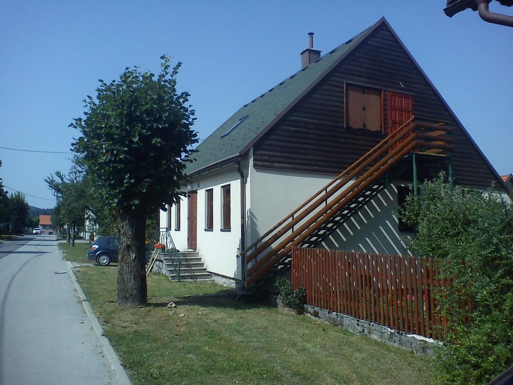 Liker * Ravna Gora
